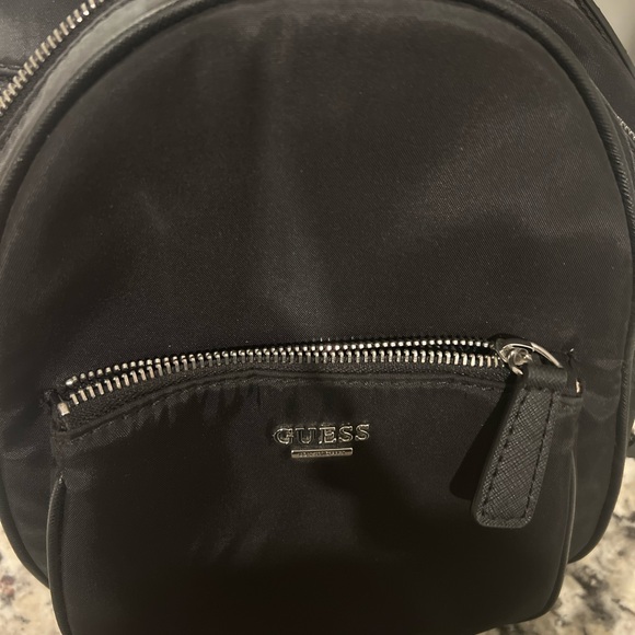 Guess Back Pack - Picture 3 of 8